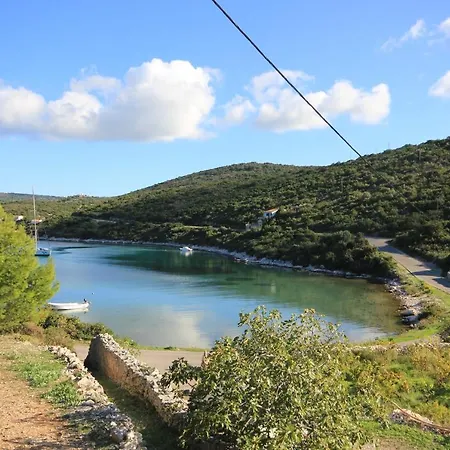 Seaside House Cove Parja, - 8892 * Вис